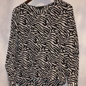 DORA LANDA 100% SILK ANIMAL PRINT TOP S
